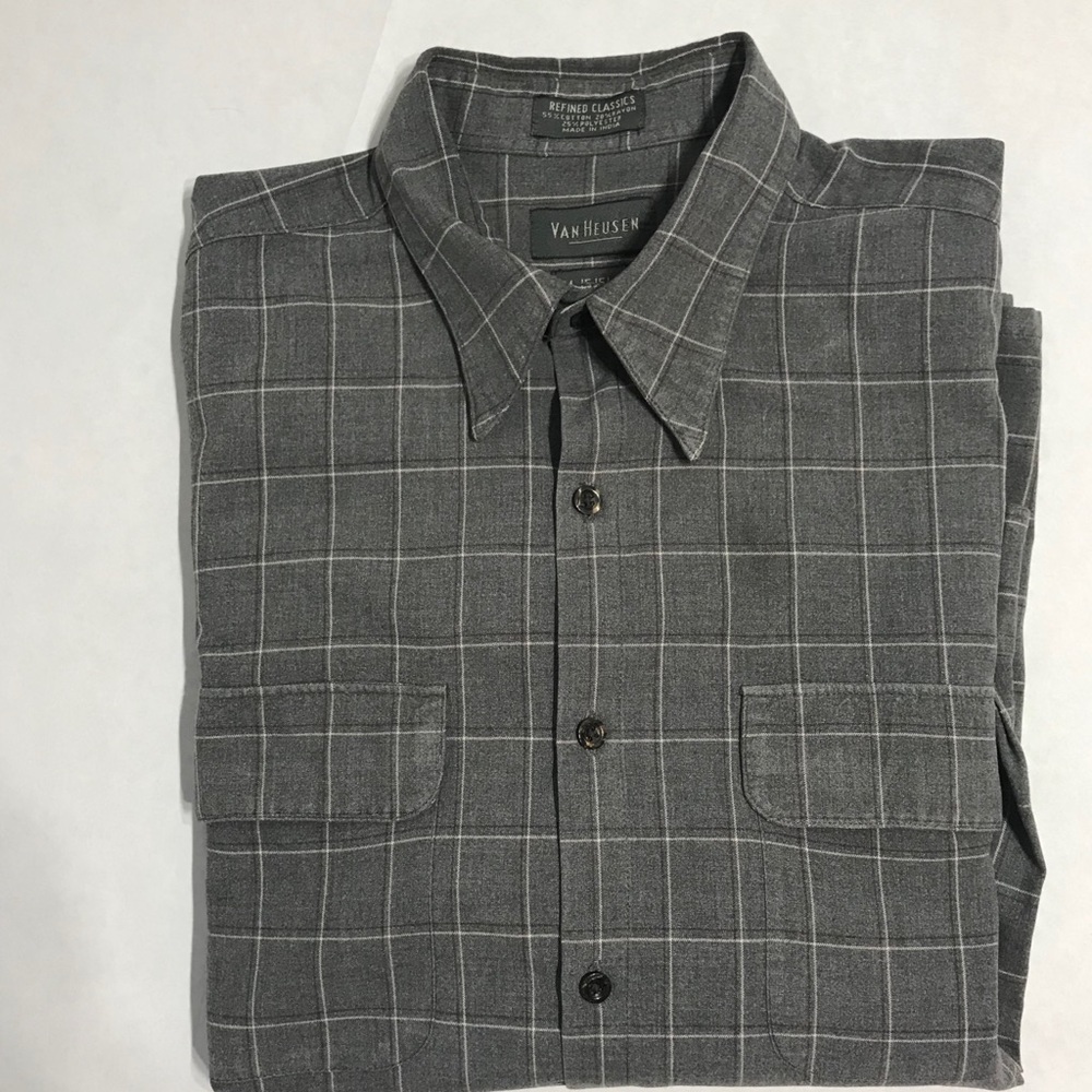 Van Heusen Grey Checkered Mens Button Down Shirt medium